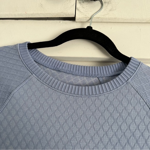 Lululemon Rest Less Pullover Hydrangea - Picture 2 of 4